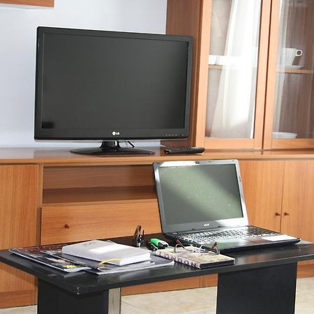 Barceloneta Upartments Apartment Figueres  Exterior photo